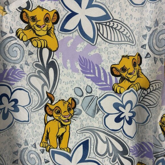 Disney Scrubs Top Simba Lion King 4 Pockets Size Large Kids Medical Office Top - Picture 3 of 6
